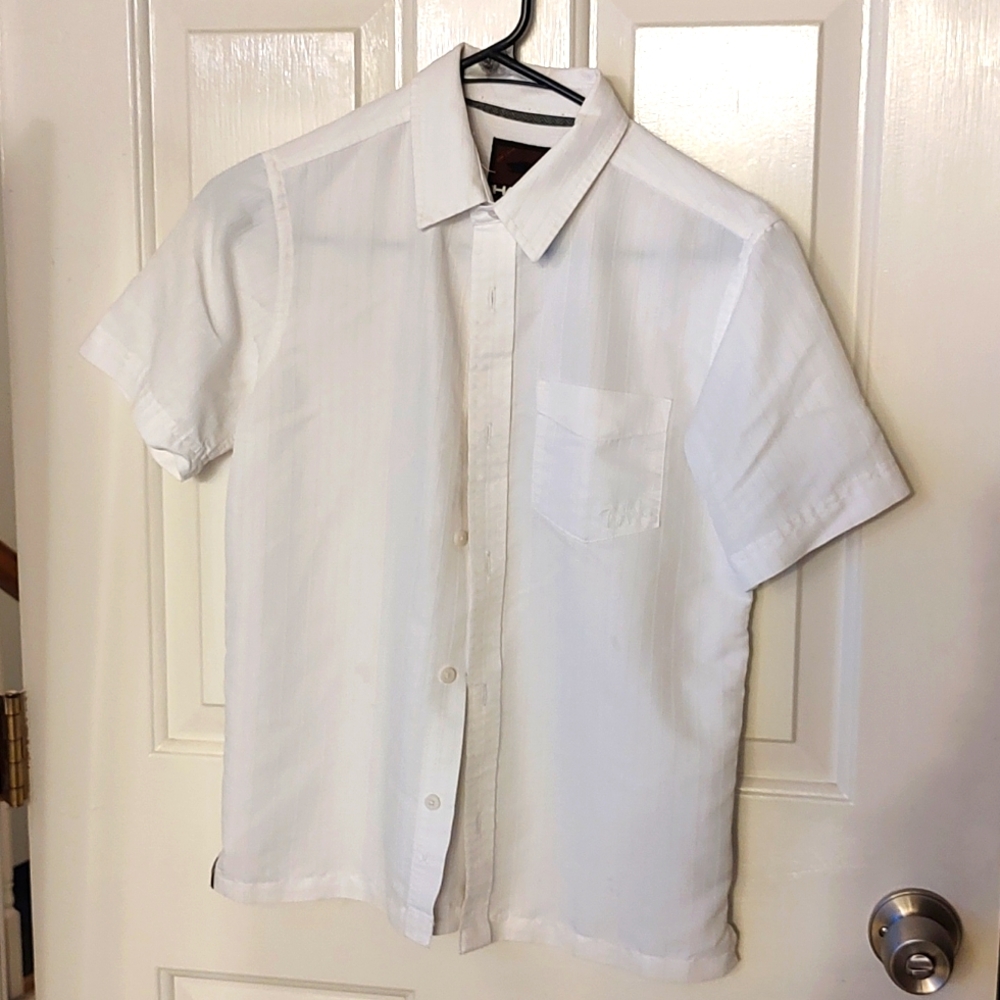 Boys button down short sleeve shirt